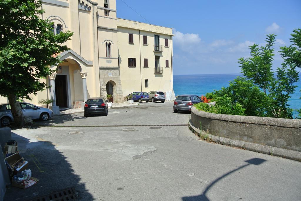 مبيت وإفطار تروبيا La Perla Del Tirreno المظهر الخارجي الصورة
